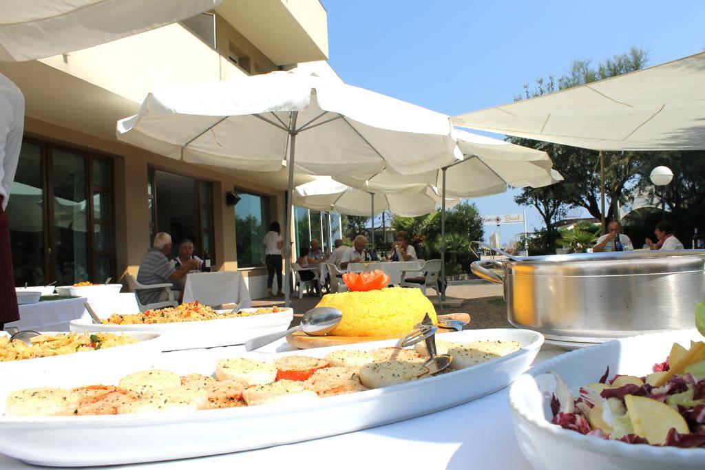 Hotel Astor B&B Lido di Classe Dış mekan fotoğraf